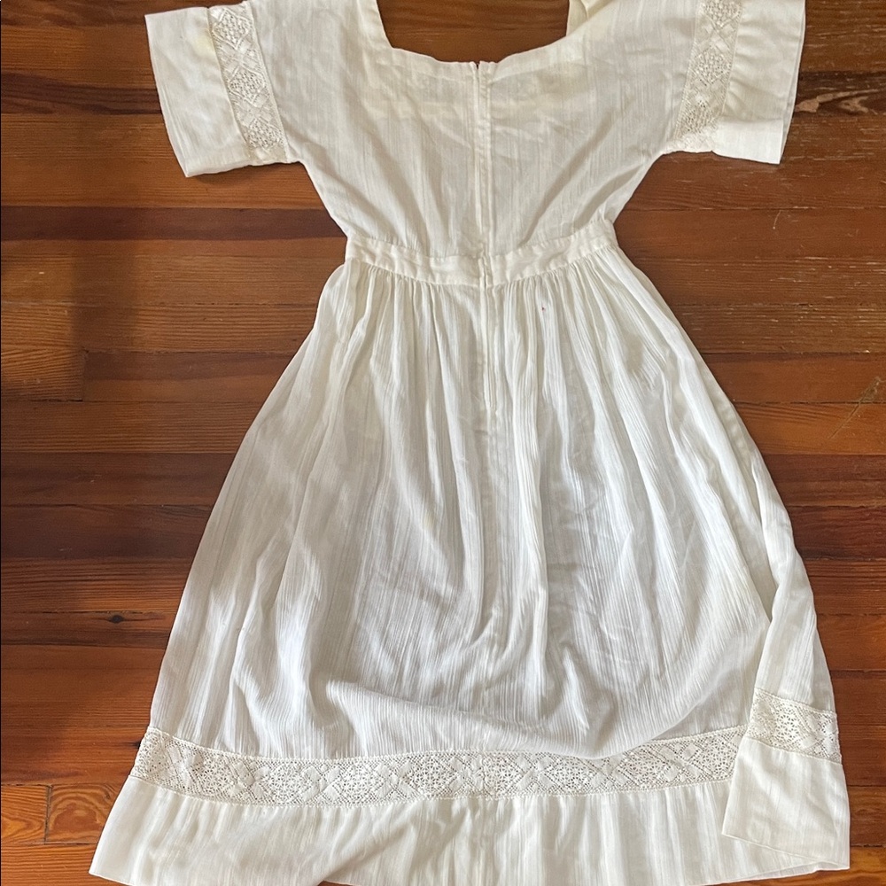 White Cotton Lace-Trim Midi Dress - Picture 2 of 5